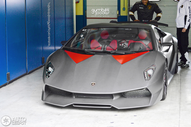 Fotoshoot: Lamborghini Sesto Elemento en Veneno!